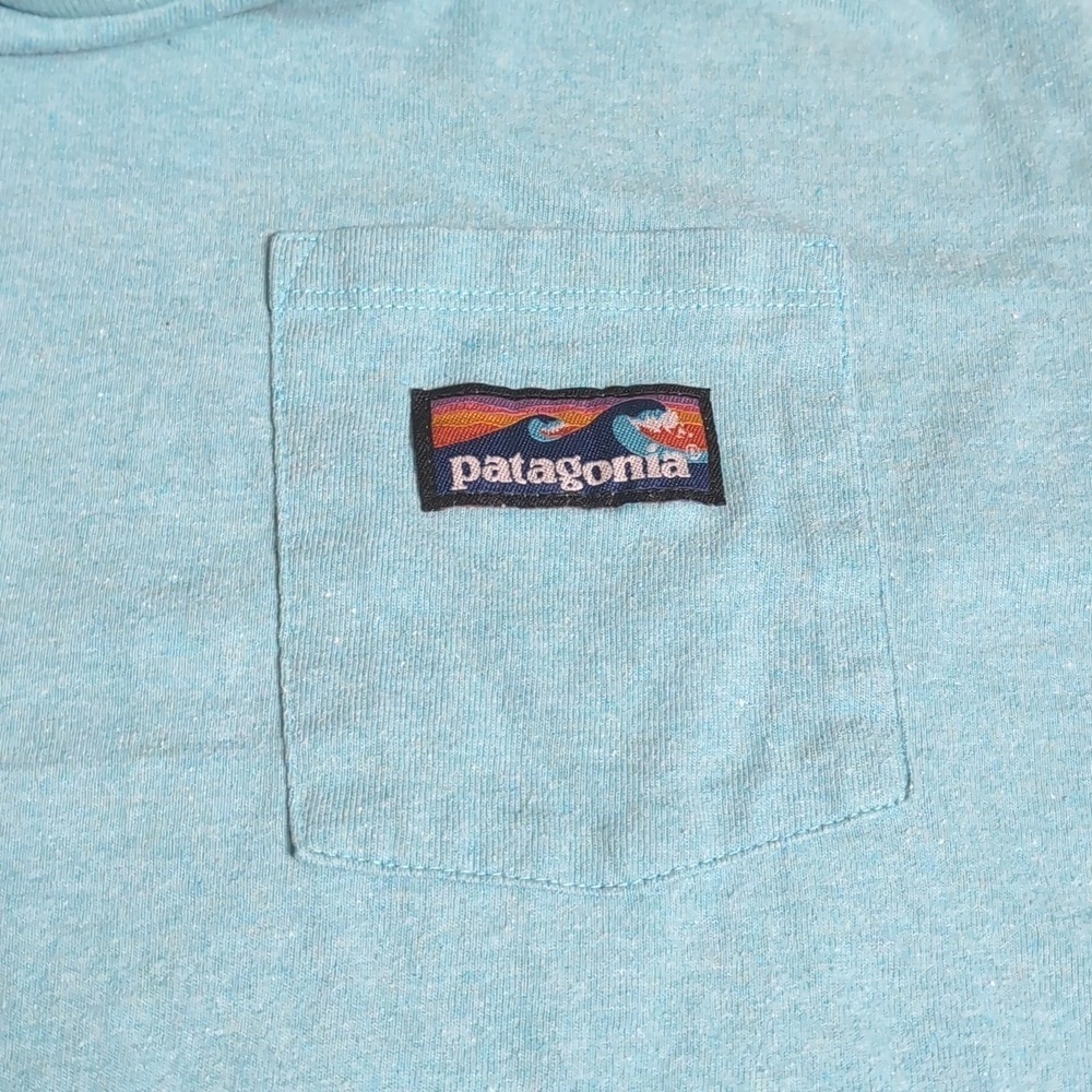 Patagonia Responsibili-tee Pocket tee Size Medium in Turquoise Blue - Picture 3 of 5